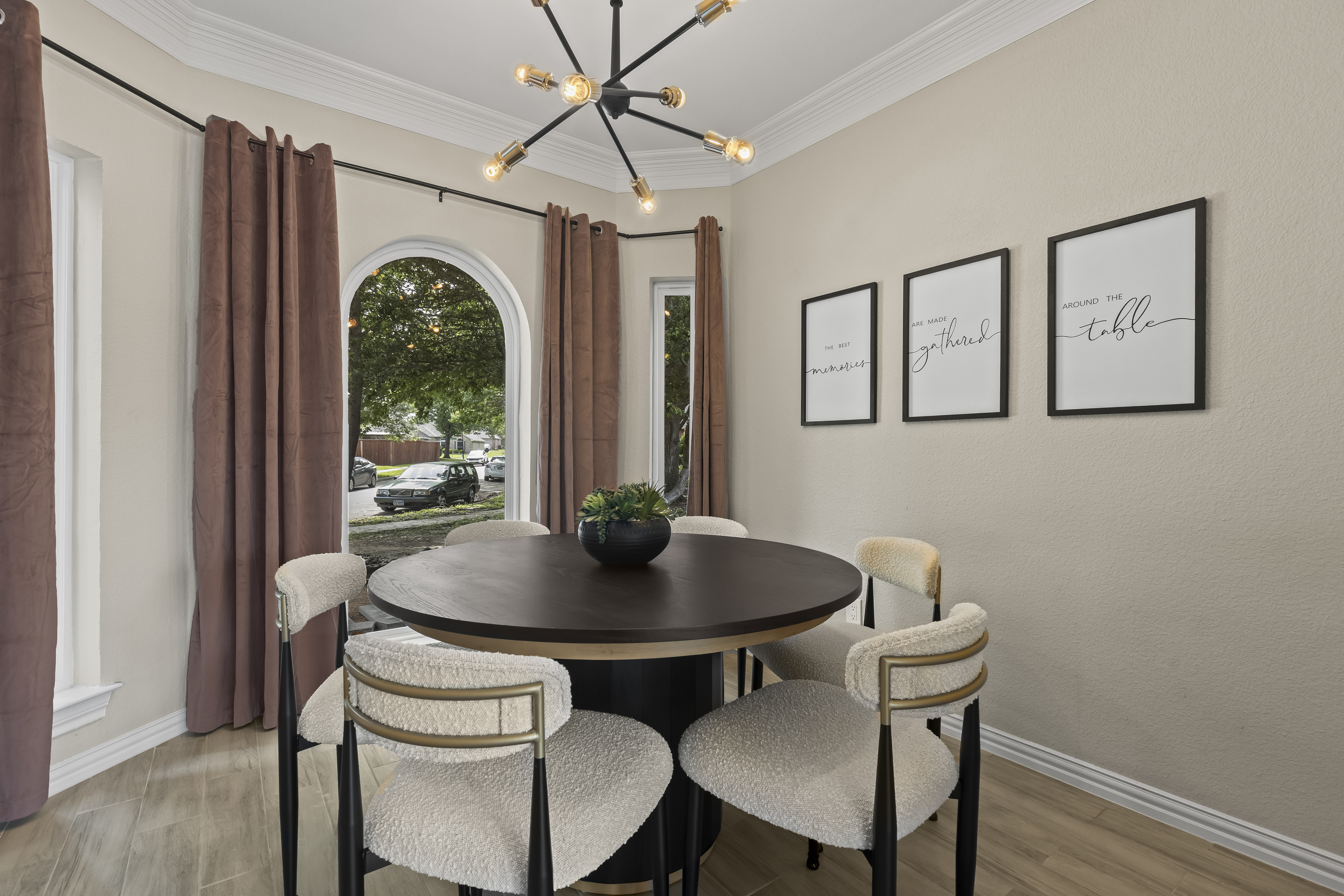 Dining Room 1