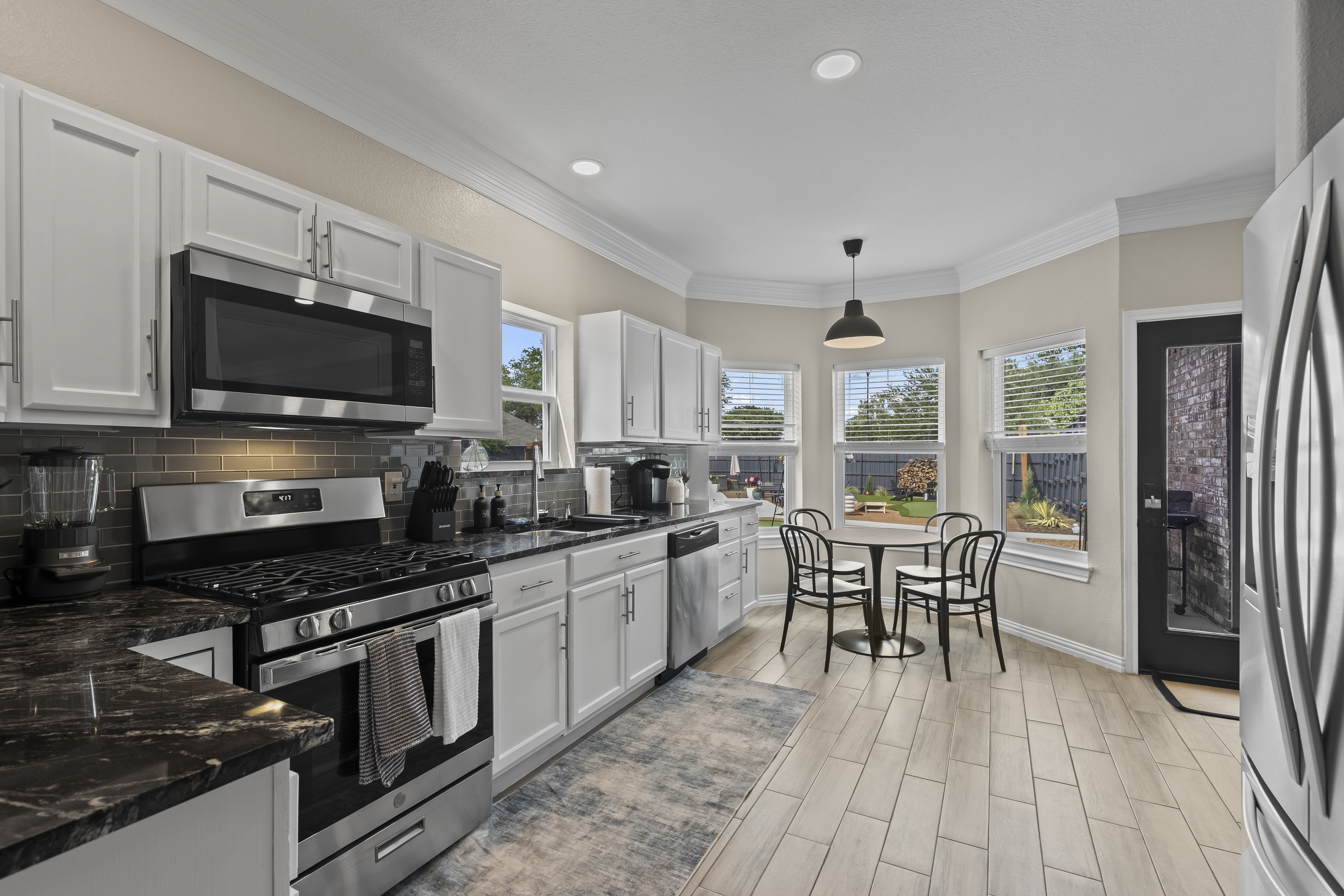Kitchen 5